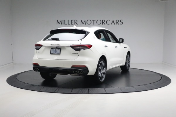 Used 2021 Maserati Levante Q4 for sale Sold at Maserati of Greenwich in Greenwich CT 06830 14
