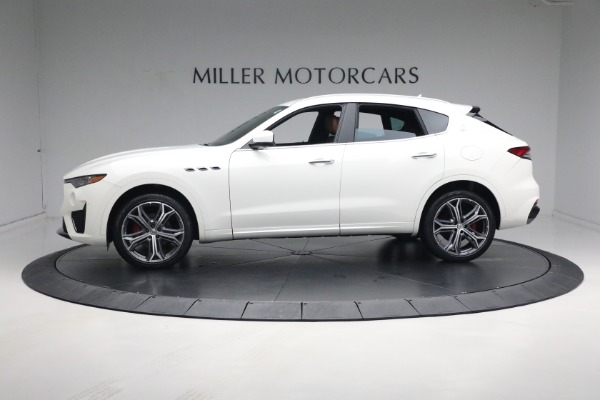 New 2021 Maserati Levante Q4 for sale Sold at Maserati of Greenwich in Greenwich CT 06830 5