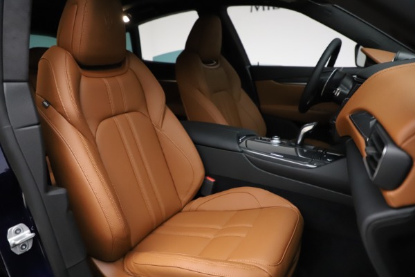Used 2021 Maserati Levante S Q4 GranSport for sale Sold at Maserati of Greenwich in Greenwich CT 06830 24