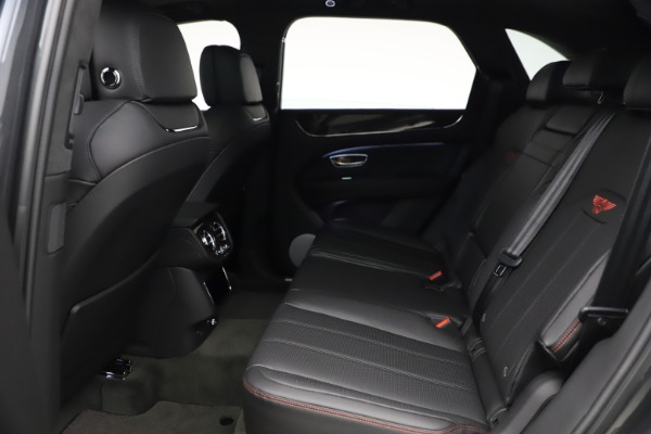 New 2021 Bentley Bentayga V8 for sale $213,720 at Maserati of Greenwich in Greenwich CT 06830 24