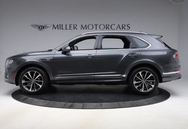 New 2021 Bentley Bentayga V8 for sale $213,720 at Maserati of Greenwich in Greenwich CT 06830 3