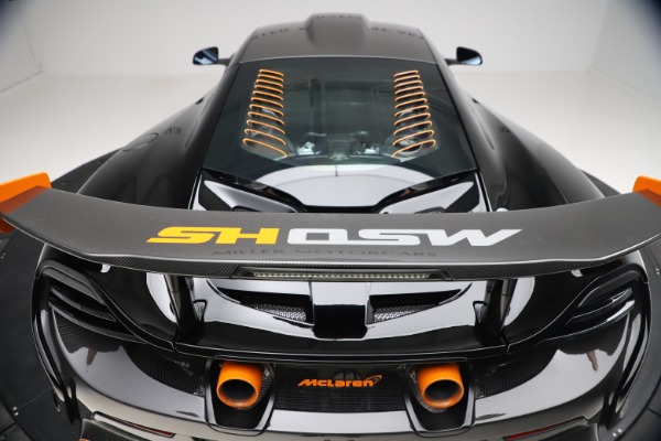 Used 2016 McLaren 688 MSO HS for sale $624,900 at Maserati of Greenwich in Greenwich CT 06830 27