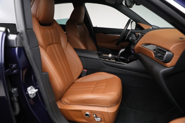 Used 2021 Maserati Levante Q4 GranSport for sale Sold at Maserati of Greenwich in Greenwich CT 06830 13