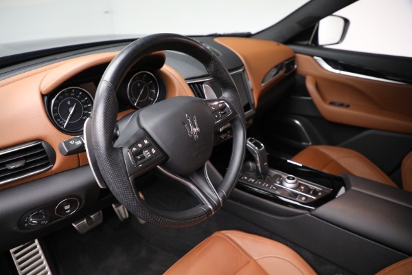Used 2021 Maserati Levante Q4 GranSport for sale Sold at Maserati of Greenwich in Greenwich CT 06830 9
