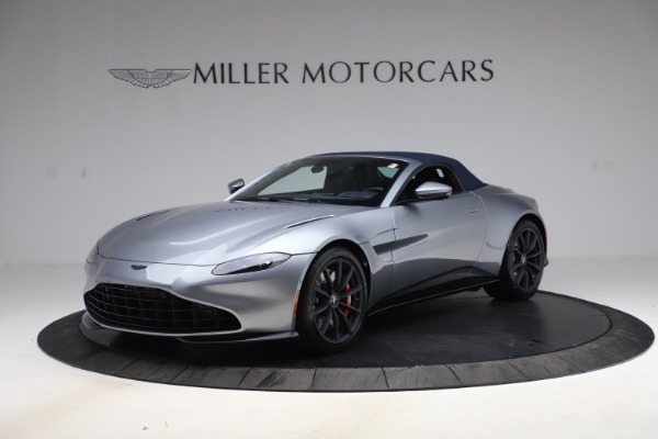 Used 2021 Aston Martin Vantage Roadster for sale $139,900 at Maserati of Greenwich in Greenwich CT 06830 15