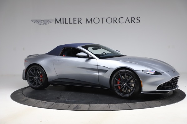 Used 2021 Aston Martin Vantage Roadster for sale $139,900 at Maserati of Greenwich in Greenwich CT 06830 18