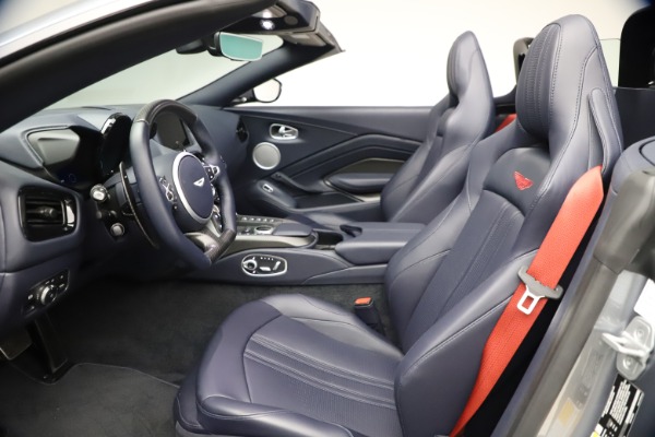 Used 2021 Aston Martin Vantage Roadster for sale $139,900 at Maserati of Greenwich in Greenwich CT 06830 22