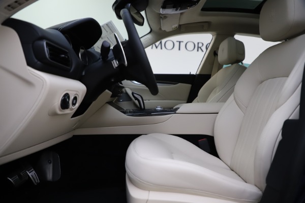 New 2021 Maserati Levante S Q4 GranLusso for sale $106,235 at Maserati of Greenwich in Greenwich CT 06830 15
