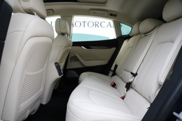 New 2021 Maserati Levante S Q4 GranLusso for sale $106,235 at Maserati of Greenwich in Greenwich CT 06830 21