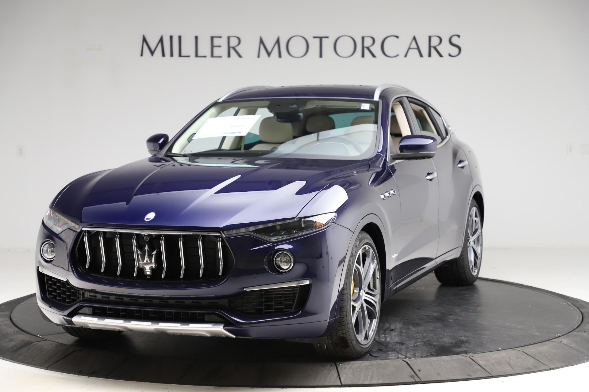 New 2021 Maserati Levante S Q4 GranLusso for sale Sold at Maserati of Greenwich in Greenwich CT 06830 1