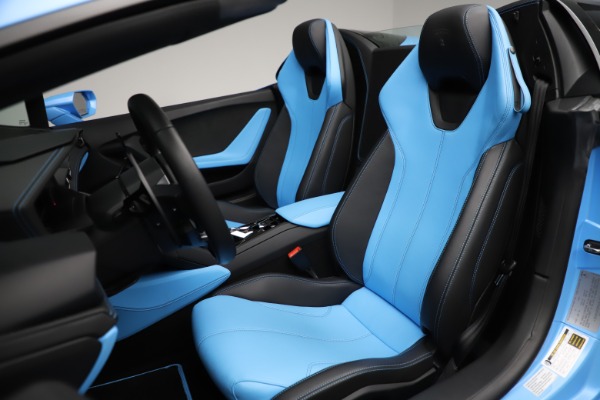 Used 2016 Lamborghini Huracan LP 610-4 Spyder for sale Sold at Maserati of Greenwich in Greenwich CT 06830 19