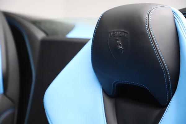 Used 2016 Lamborghini Huracan LP 610-4 Spyder for sale Sold at Maserati of Greenwich in Greenwich CT 06830 20