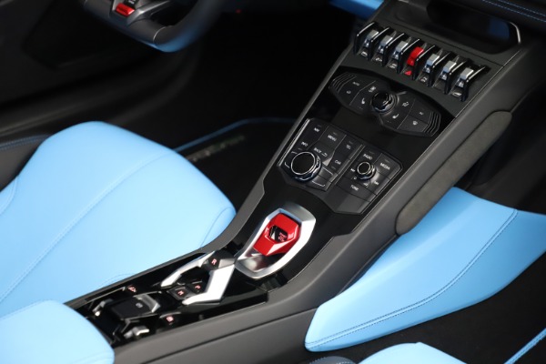 Used 2016 Lamborghini Huracan LP 610-4 Spyder for sale Sold at Maserati of Greenwich in Greenwich CT 06830 26