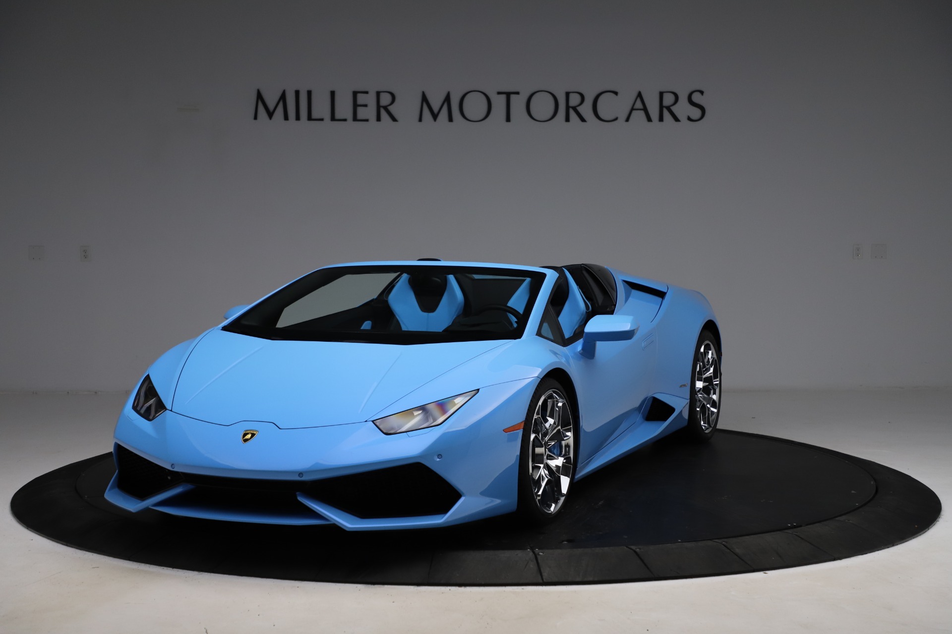 Used 2016 Lamborghini Huracan LP 610-4 Spyder for sale Sold at Maserati of Greenwich in Greenwich CT 06830 1