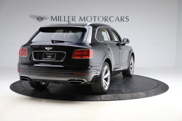 Used 2018 Bentley Bentayga W12 Signature for sale Sold at Maserati of Greenwich in Greenwich CT 06830 7