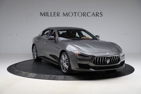 Used 2018 Maserati Ghibli SQ4 GranLusso for sale Sold at Maserati of Greenwich in Greenwich CT 06830 11