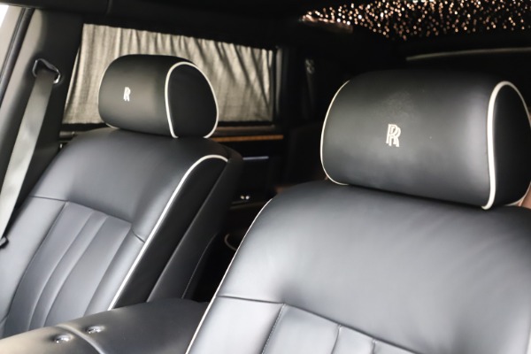 Used 2015 Rolls-Royce Phantom EWB for sale Sold at Maserati of Greenwich in Greenwich CT 06830 10