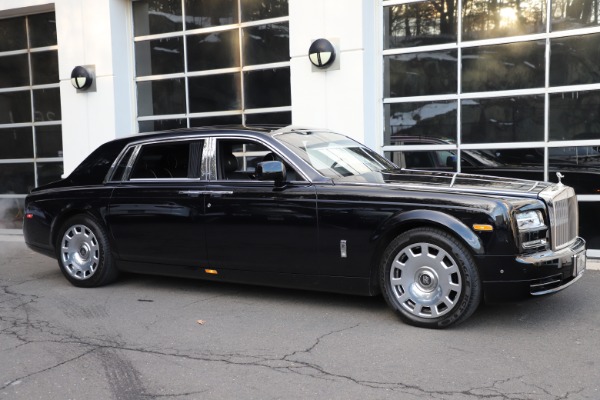 Used 2015 Rolls-Royce Phantom EWB for sale Sold at Maserati of Greenwich in Greenwich CT 06830 3