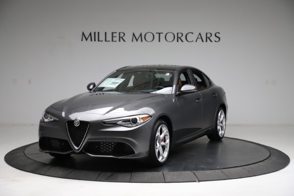 New 2021 Alfa Romeo Giulia Ti Sport Q4 for sale Sold at Maserati of Greenwich in Greenwich CT 06830 1