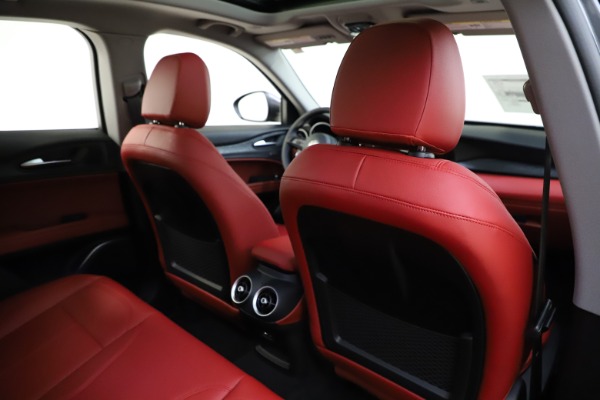 New 2021 Alfa Romeo Stelvio Q4 for sale Sold at Maserati of Greenwich in Greenwich CT 06830 28
