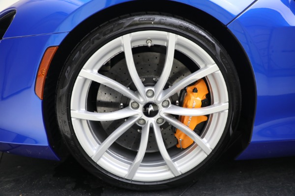 New 2023 McLaren Artura for sale $277,250 at Maserati of Greenwich in Greenwich CT 06830 27