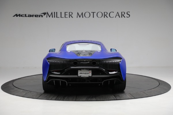 New 2023 McLaren Artura for sale $277,250 at Maserati of Greenwich in Greenwich CT 06830 5