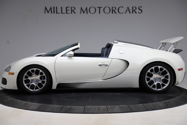 Used 2010 Bugatti Veyron 16.4 Grand Sport for sale Sold at Maserati of Greenwich in Greenwich CT 06830 3