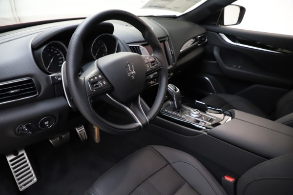 New 2020 Maserati Levante S Q4 GranSport for sale $102,949 at Maserati of Greenwich in Greenwich CT 06830 13