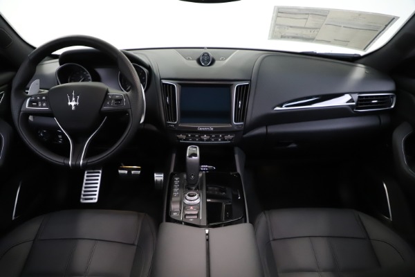 New 2020 Maserati Levante S Q4 GranSport for sale $102,949 at Maserati of Greenwich in Greenwich CT 06830 16