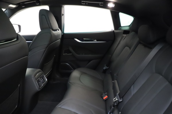 New 2020 Maserati Levante S Q4 GranSport for sale $102,949 at Maserati of Greenwich in Greenwich CT 06830 19