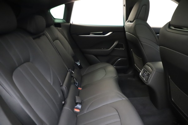 New 2020 Maserati Levante S Q4 GranSport for sale $102,949 at Maserati of Greenwich in Greenwich CT 06830 27