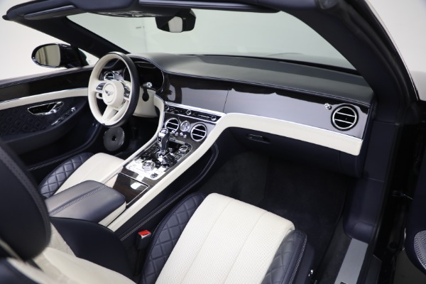 Used 2021 Bentley Continental GTC W12 for sale Sold at Maserati of Greenwich in Greenwich CT 06830 28