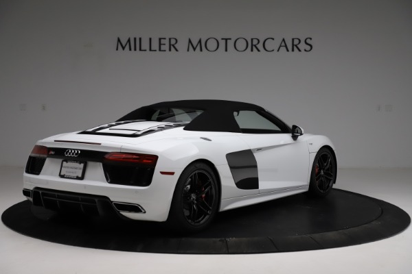 Used 2018 Audi R8 Spyder for sale Sold at Maserati of Greenwich in Greenwich CT 06830 17