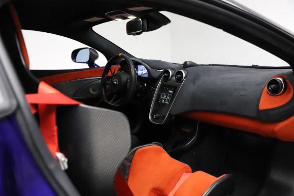 Used 2019 McLaren 600LT for sale $234,900 at Maserati of Greenwich in Greenwich CT 06830 19