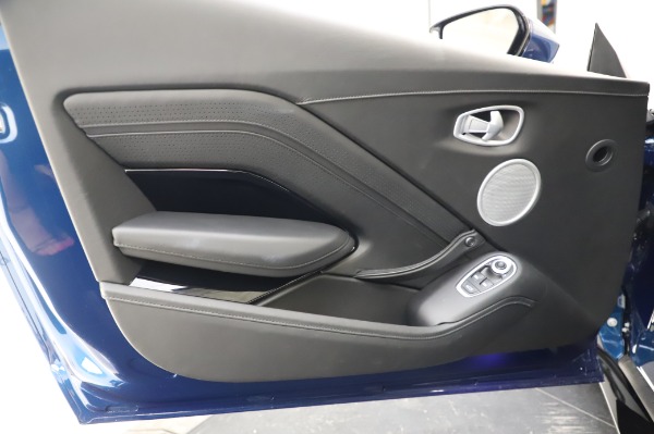 Used 2021 Aston Martin Vantage for sale $134,900 at Maserati of Greenwich in Greenwich CT 06830 17