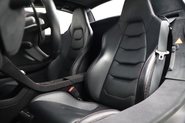 Used 2016 McLaren 675LT Spider for sale $275,900 at Maserati of Greenwich in Greenwich CT 06830 24