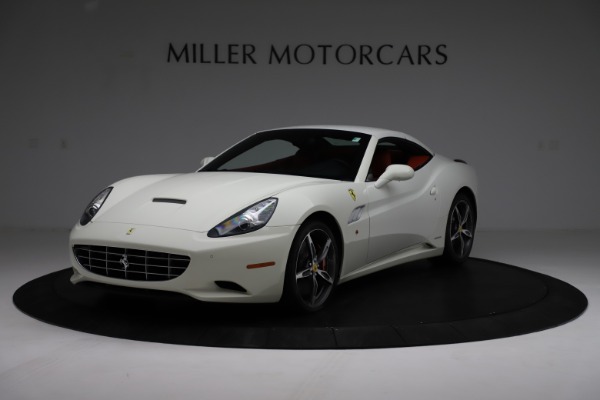 Used 2014 Ferrari California 30 for sale Sold at Maserati of Greenwich in Greenwich CT 06830 13