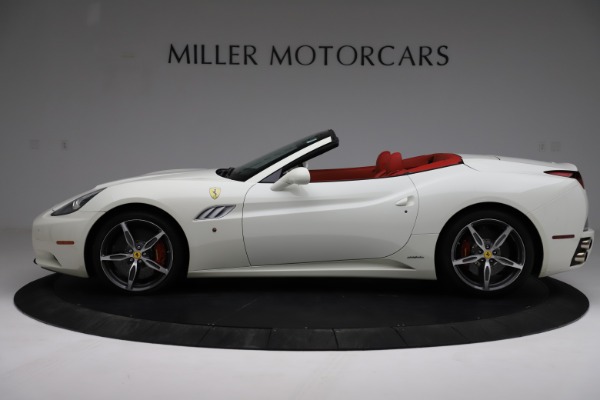 Used 2014 Ferrari California 30 for sale Sold at Maserati of Greenwich in Greenwich CT 06830 3