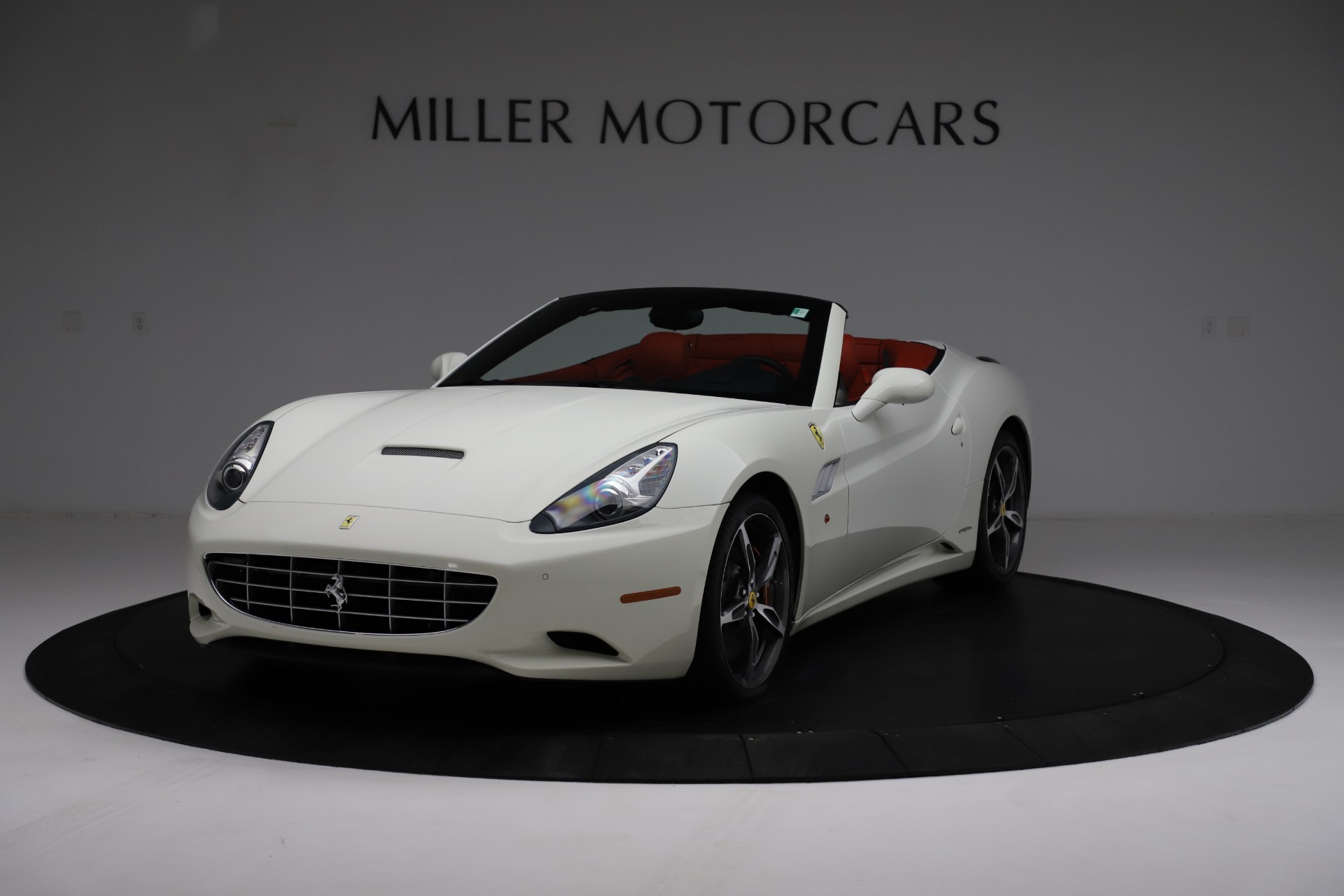 Used 2014 Ferrari California 30 for sale Sold at Maserati of Greenwich in Greenwich CT 06830 1