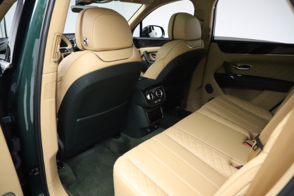 Used 2018 Bentley Bentayga W12 Signature Edition for sale Sold at Maserati of Greenwich in Greenwich CT 06830 20
