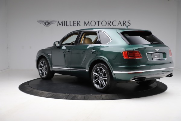 Used 2018 Bentley Bentayga W12 Signature Edition for sale Sold at Maserati of Greenwich in Greenwich CT 06830 5