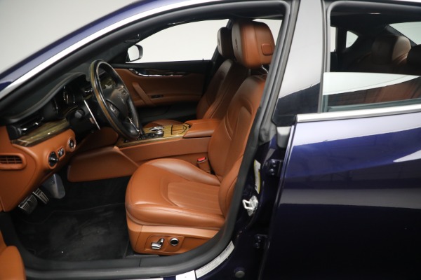 Used 2021 Maserati Quattroporte S Q4 GranLusso for sale Sold at Maserati of Greenwich in Greenwich CT 06830 27