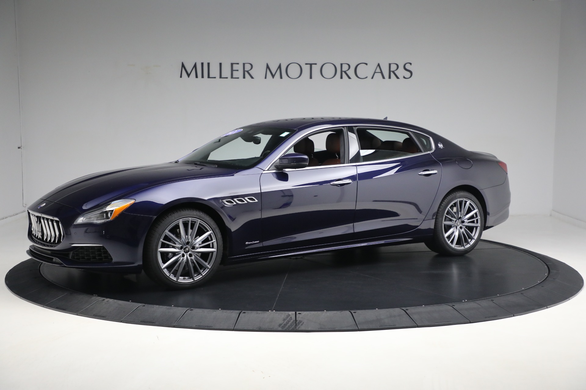 Used 2021 Maserati Quattroporte S Q4 GranLusso for sale Sold at Maserati of Greenwich in Greenwich CT 06830 1