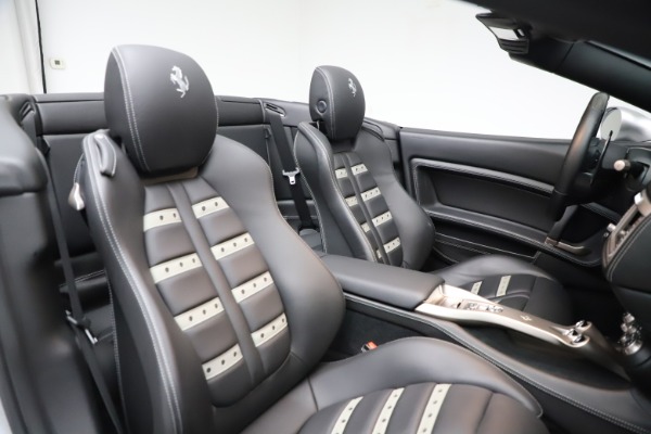 Used 2010 Ferrari California for sale Sold at Maserati of Greenwich in Greenwich CT 06830 27