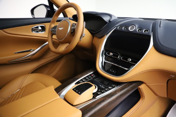 New 2021 Aston Martin DBX for sale $205,386 at Maserati of Greenwich in Greenwich CT 06830 20