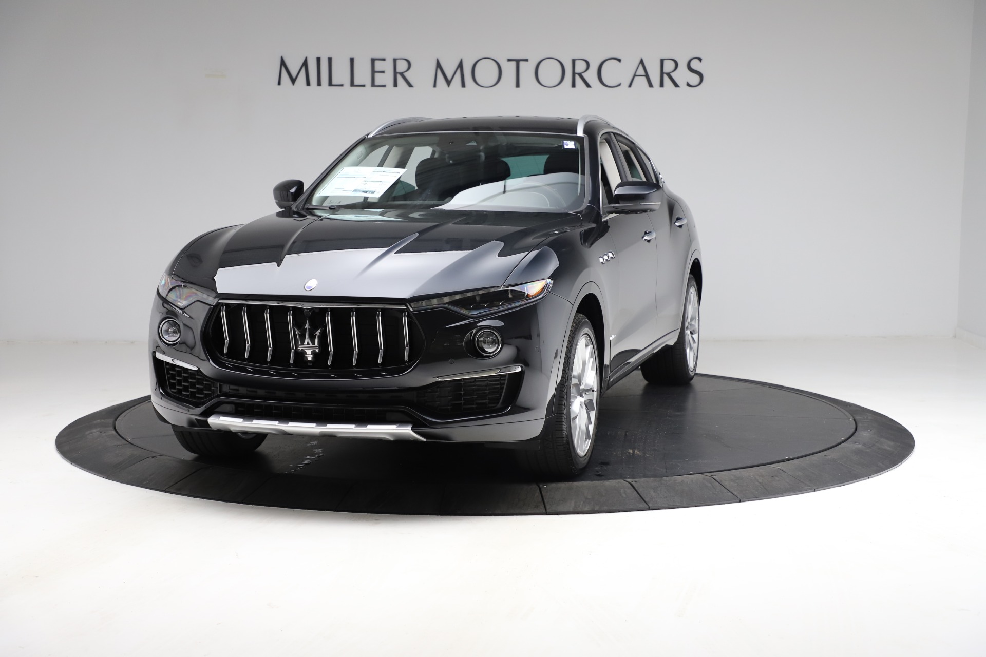 New 2021 Maserati Levante S Q4 GranLusso for sale Sold at Maserati of Greenwich in Greenwich CT 06830 1