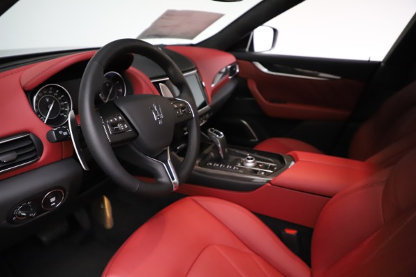 New 2021 Maserati Levante S Q4 GranLusso for sale $105,549 at Maserati of Greenwich in Greenwich CT 06830 13