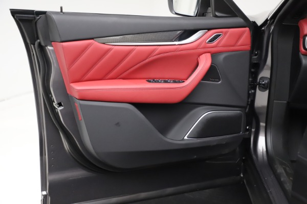 New 2021 Maserati Levante S Q4 GranLusso for sale $105,549 at Maserati of Greenwich in Greenwich CT 06830 16