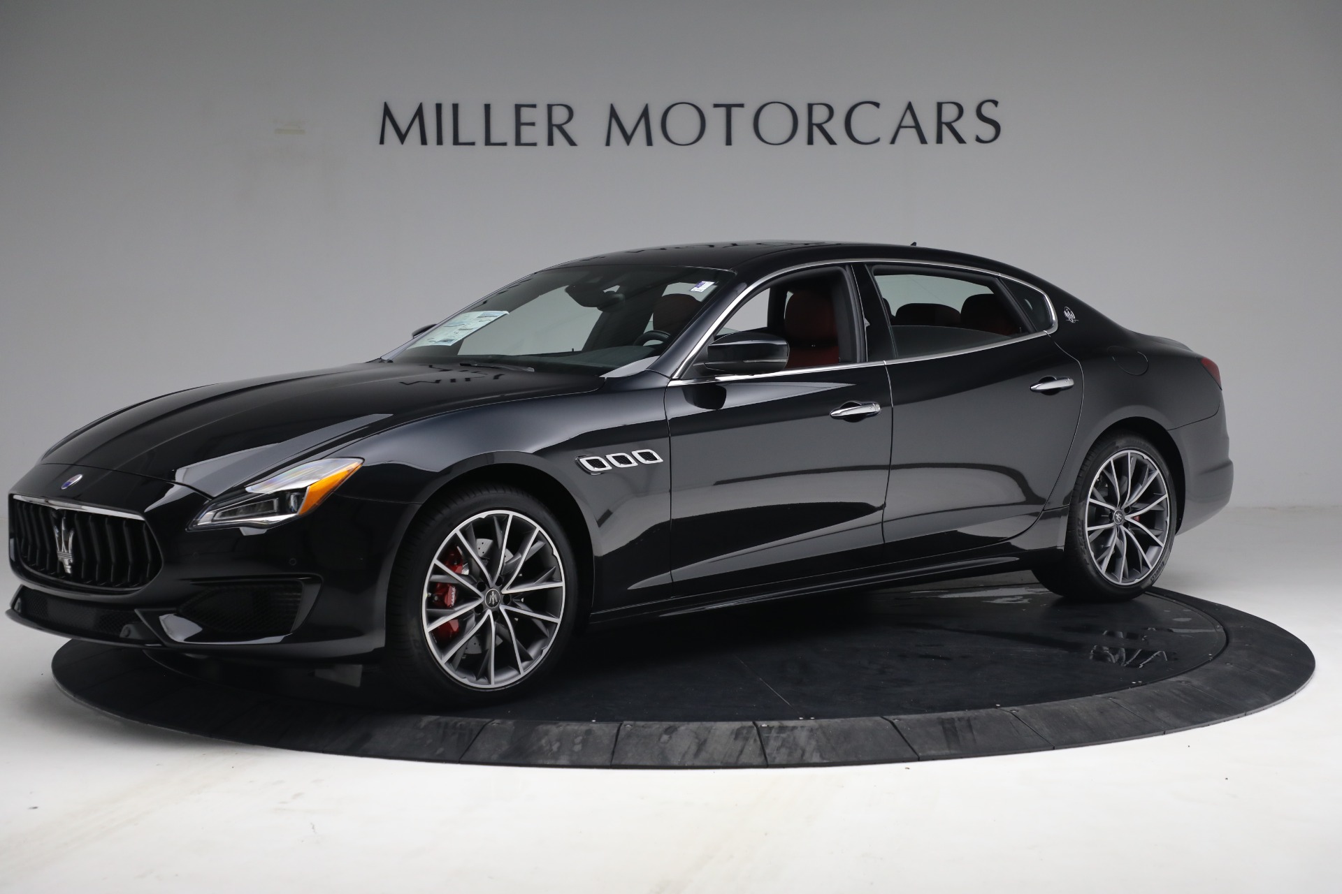 Neo 1/43 Maserati Quattroporte Black J04-05-441 | eBay