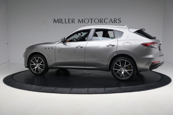 New 2021 Maserati Levante Q4 GranSport for sale Sold at Maserati of Greenwich in Greenwich CT 06830 8